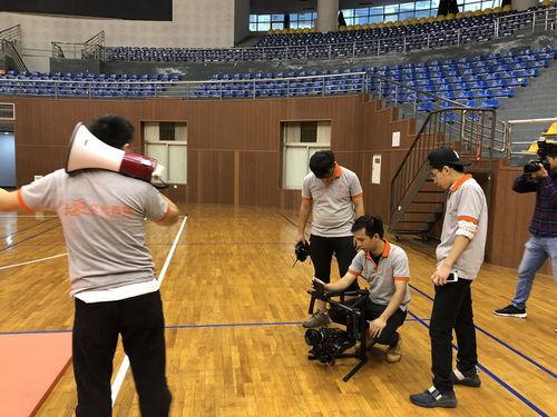 伊春成人摔跤事件视频,一场意外引发的争议与反思-第1张图片-成人动漫3d无尽视频