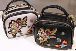 成人刺绣包包视频,跟随视频教程，轻松学会成人刺绣包包制作-第3张图片-成人动漫3d无尽视频