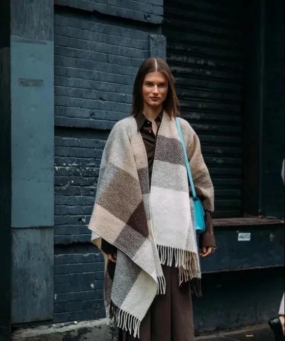 围巾成人女款教程视频,女性款围巾制作教程-第1张图片-成人动漫3d无尽视频 围巾成人女款教程视频,女性款围巾制作教程-第1张图片-成人动漫3d无尽视频