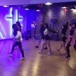 简单舞成人完整舞蹈视频,简单舞成人版舞蹈视频精彩回顾-第2张图片-成人动漫3d无尽视频 简单舞成人完整舞蹈视频,简单舞成人版舞蹈视频精彩回顾-第2张图片-成人动漫3d无尽视频